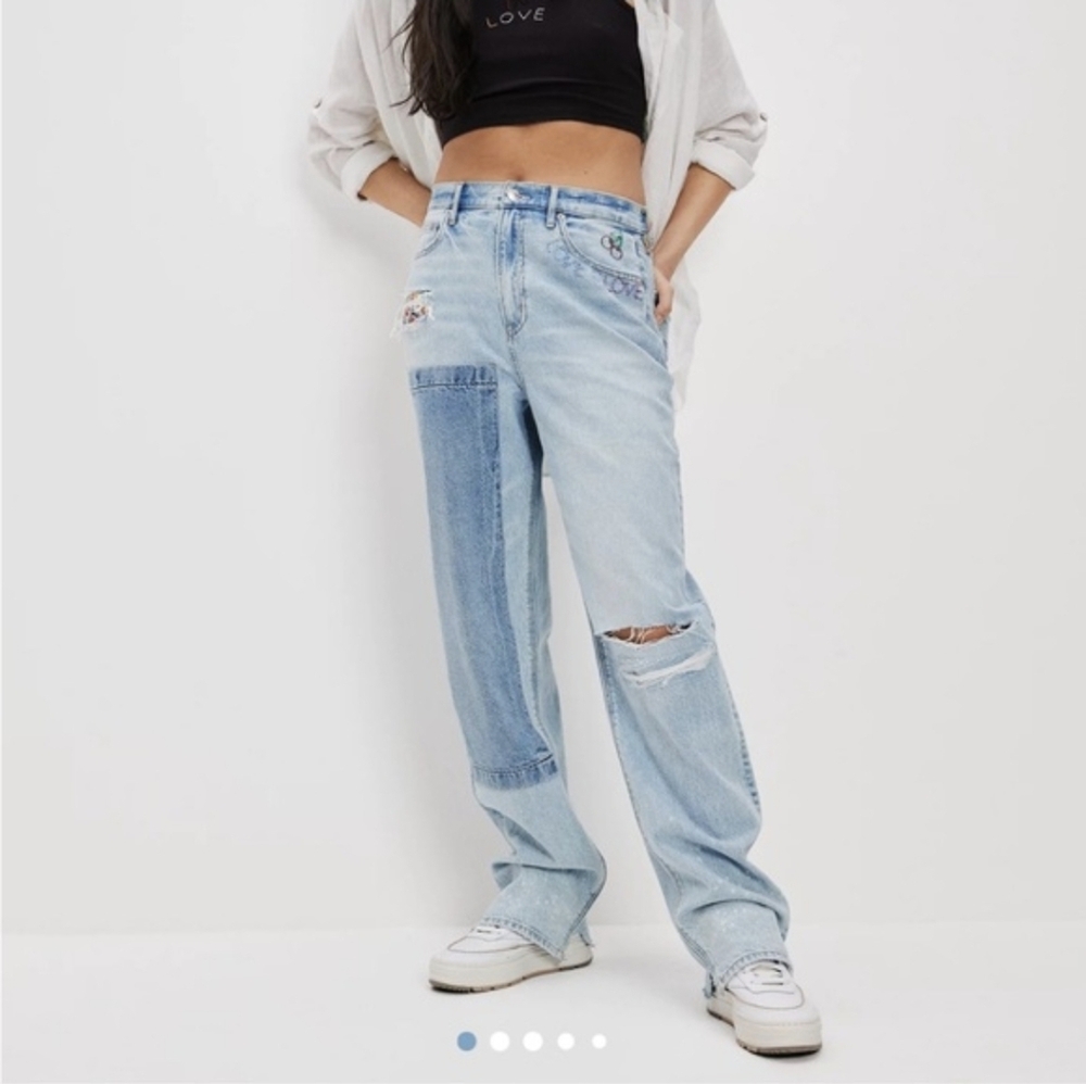 AE Pride Strigid Ripped Highest Waist Baggy Straight Jean Womens Size 2R